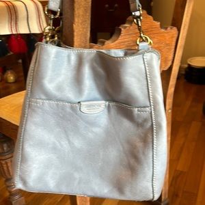 AMERICAN LEATHER CO AUSTIN TRIPLE ENTRY LIGHT BLUE HOBO BAG.